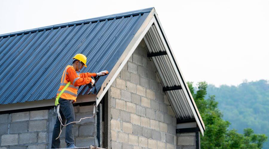 Professional gutter cleaning in Homer City, PA
